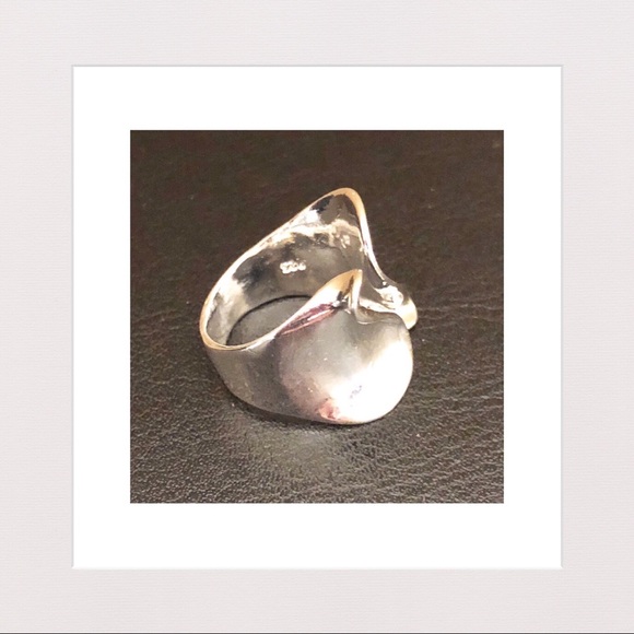 🔴 3 for $25 | Adjustable Wave Band Ring | Silver - Picture 5 of 8